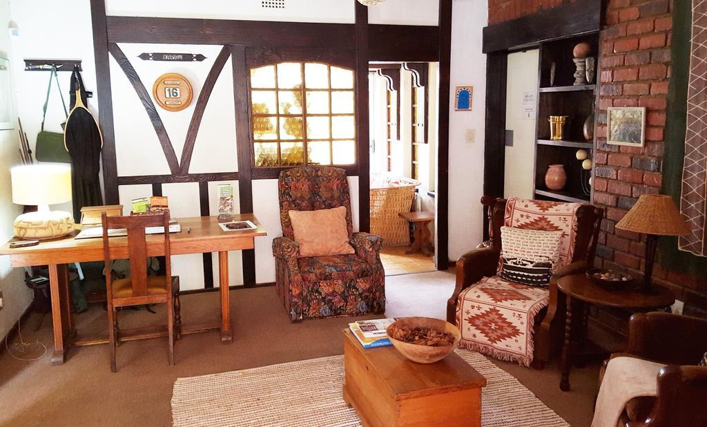 Old Umtali Guest House โจฮันเนสเบิร์ก ภายนอก รูปภาพ